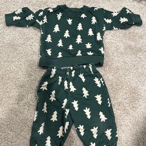 Hanna Andersson Green and White Tree Kids Matching Set